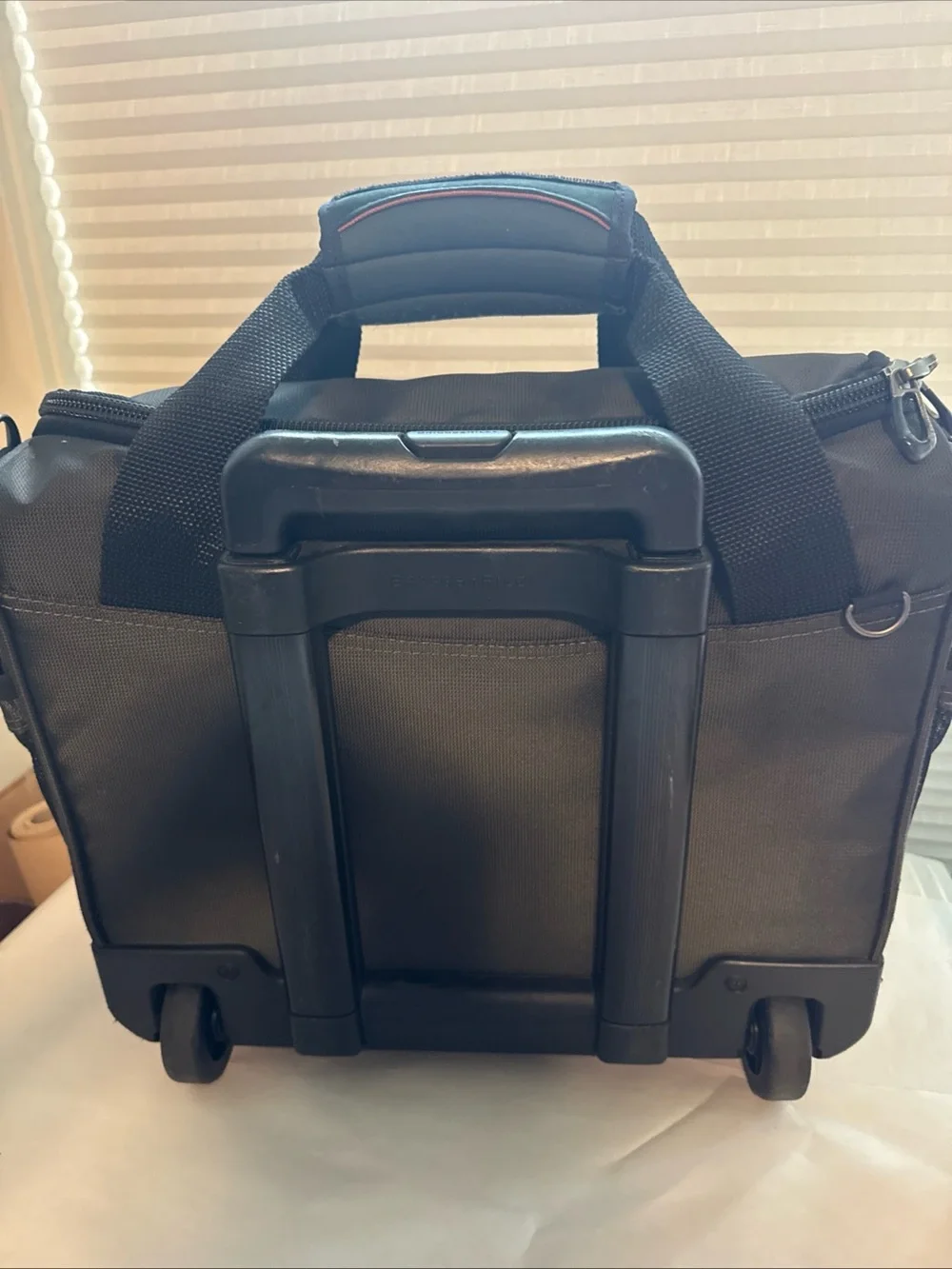 Briggs & Riley Expandable Rolling Brief Case Carry On Luggage Black TD-U325-8